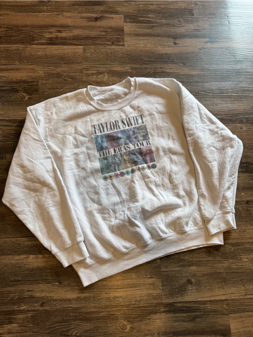 Taylor Swift Faded The Eras Tour Graphic White Crewneck Sweater Size L